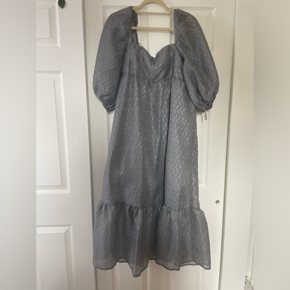 By Anthropologie Textured Puff-Sleeve Dress Silver-Grey Size L